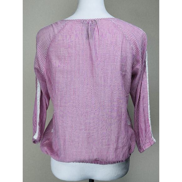 Women’s Pink White Striped Top Embroidered Lace Elastic Waist 3/4 Sleeves - Picture 8 of 13